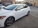 Hyundai Elantra-14