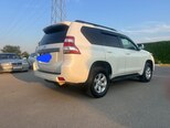 Toyota Land Cruiser Prado-4