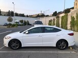 Hyundai Elantra-6