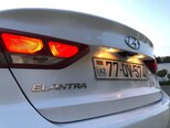Hyundai Elantra-18
