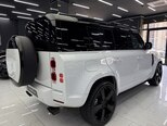 Land Rover Defender-11