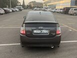 Toyota Prius-2