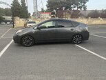 Toyota Prius-18
