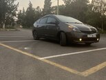 Toyota Prius-12