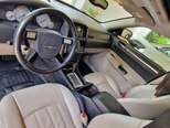 Chrysler 300C-9