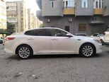 Kia K5-7