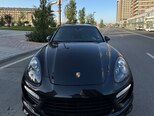 Porsche Cayenne-1
