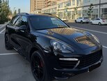 Porsche Cayenne-4