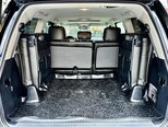 Toyota Land Cruiser-17