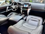 Toyota Land Cruiser-14