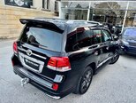 Toyota Land Cruiser-30