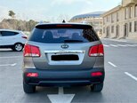 Kia Sorento-12
