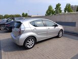 Toyota Prius C-8