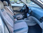 Hyundai Elantra-9