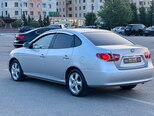 Hyundai Elantra-20