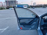Hyundai Elantra-14