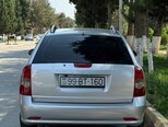 Suzuki Forenza-2