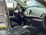 Mitsubishi Outlander-15