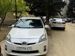 Toyota Prius-1