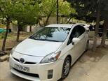 Toyota Prius-5