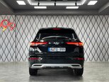 Mitsubishi Outlander-5