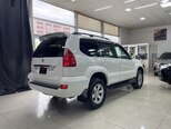 Toyota Land Cruiser Prado-11
