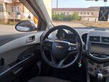 Chevrolet Aveo-12