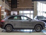 Porsche Cayenne-6