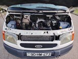 Ford Transit-15