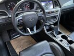 Hyundai Sonata-15