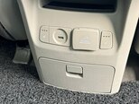 Kia Carnival-13