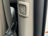 Kia Carnival-14