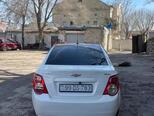 Chevrolet Aveo-12