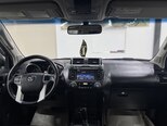 Toyota Land Cruiser Prado-17