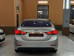 Hyundai Avante-12