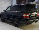 Toyota Land Cruiser-9