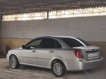 Chevrolet Lacetti-5