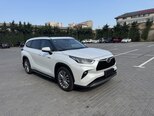 Toyota Highlander-3