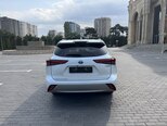 Toyota Highlander-6