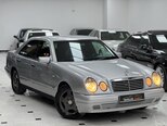Mercedes E 200-6