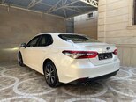 Toyota Camry-3