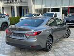 Toyota Camry-6