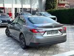 Toyota Camry-7