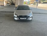 Hyundai Elantra-1