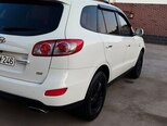 Hyundai Santa Fe-6