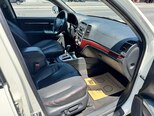 Hyundai Santa Fe-15