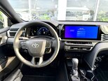 Toyota Camry-13