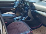 Kia Sorento-10