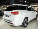Kia Carnival-37