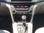 Hyundai Elantra-11